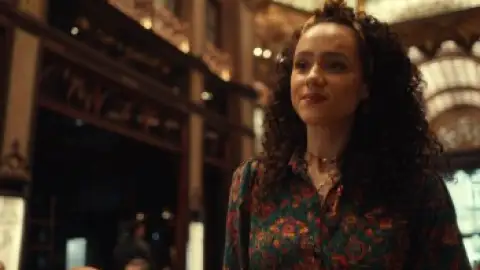 Still 7 of The Invitation (2022) Dual Audio [Hindi (ORG 5.1) + English] WEB-DL 1080p 720p & 480p [x264/HEVC 10bit] DD5.1