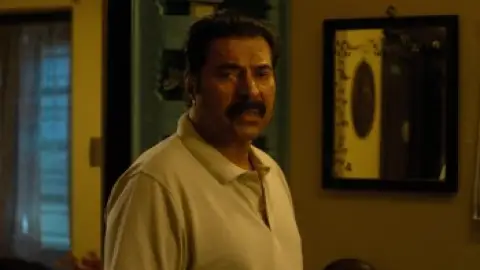 Still 1 of Kalamkaval (2025) DS4K WEB-DL [Hindi (DD5.1) & Malayalam] 4K 1080p 720p & 480p Dual Audio [x264/10Bit-HEVC]