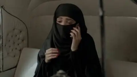 Still 6 of Lipstick Under My Burkha (2017) BluRay [Hindi DD5.1] 1080p 720p & 480p [x264/HEVC]