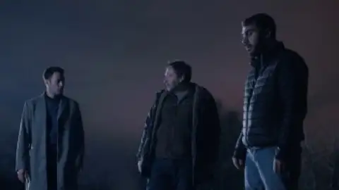 Still 6 of The Town (Season 1) WEB-DL [Hindi (DD5.1) & English] 1080p 720p & 480p Dual Audio [x264/10Bit-HEVC]