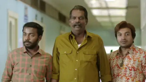 Still 7 of Oru Yamandan Premakadha (2019) UNCUT WEB-DL [Hindi (ORG 2.0) + Malayalam] 1080p 720p & 480p Dual Audio [x264/HEVC]