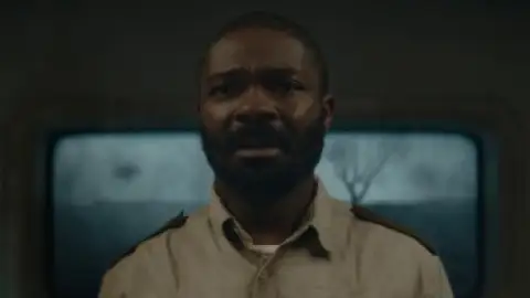 Still 1 of Silo (Season 2) WEB-DL [English DD5.1] 4K 1080p 720p & 480p [x264/ESubs] | AppleTV Series
