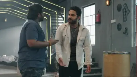 Still 3 of Mechanic Rocky (2024) WEB-DL [Hindi (DD2.0) & Telugu] 4K 1080p 720p & 480p Dual Audio [x264/10Bit-HEVC]