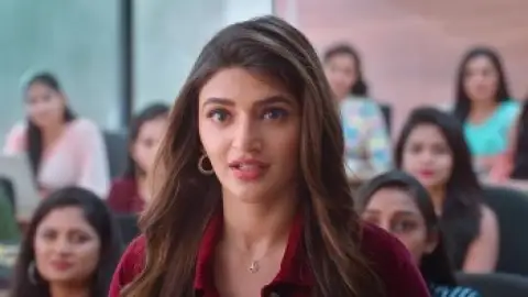 Still 3 of Skanda (2023) WEB-DL [Hindi DD5.1] 4K 1080p 720p & 480p [x264/HEVC]