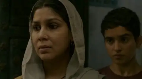Still 4 of Dangal (2016) BluRay [Hindi DD5.1] 1080p 720p & 480p [x264/HEVC]