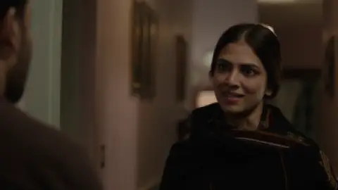 Still 7 of Hridayapoorvam (2025) DS4K WEB-DL [Hindi (DD5.1) & Malayalam] 4K 1080p 720p & 480p [x264/HEVC]