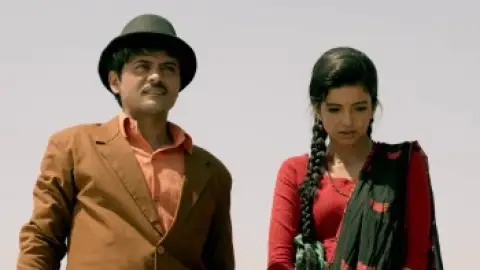 Still 1 of Panchlait (2017) WEB-DL [Hindi DD5.1] 1080p 720p & 480p [x264/HEVC]