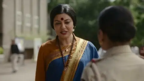 Still 2 of Taali (Season 1) Hindi WEB-DL 1080p 720p & 480p x264 DD5.1