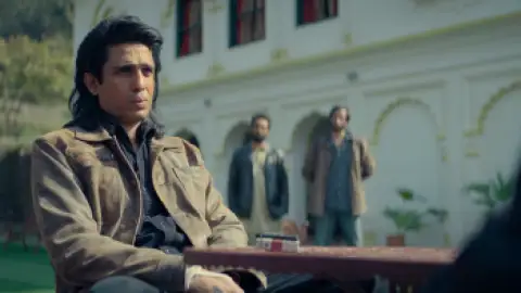 Still 4 of Guns & Gulaabs (Season 1) WEB-DL [Hindi DD5.1] 1080p 720p & 480p [x264/HEVC] HD | ALL Episodes [NetFlix Series]
