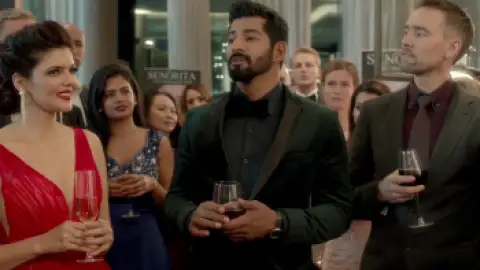 Still 3 of Hate Story 4 (2018) WEB-DL [Hindi 5.1] 1080p 720p & 480p [x264/10Bit-HEVC]