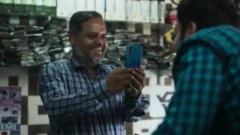 Still 2 of The Pyramid Scheme (Season 1) WEB-DL [Hindi DD5.1] 4K 1080p 720p & 480p [x264/HEVC] HD | ALL Episodes [PrimeVideo Series]