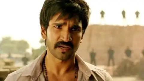 Still 6 of Sarrainodu (2016) UNCUT WEB-DL [Hindi (DD5.1) & Telugu] 1080p 720p & 480p Dual Audio [x264/10Bit-HEVC]