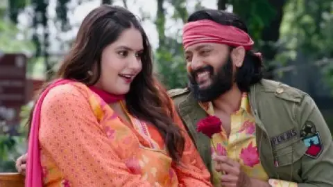 Still 3 of Dhamaal 4 (2026) DS4K WEB-DL [Hindi DD5.1] 4K 1080p 720p & 480p [x264/HEVC]