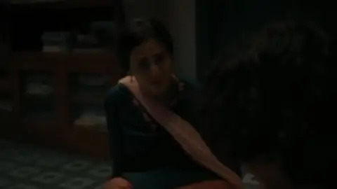 Still 4 of Bambai Meri Jaan (Season 1) Hindi WEB-DL 1080p 720p & 480p x264 DD5.1