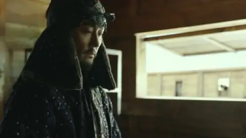 Still 6 of Hansan: Rising Dragon (2022) Dual Audio [Hindi (ORG 2.0) + Korean] WEB-DL 1080p 720p & 480p x264 DD2.0