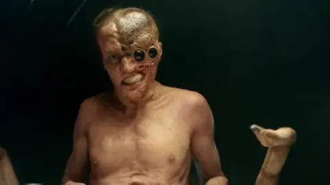 Still 6 of Spider-Noir (Season 1) WEB-DL [Hindi (DD5.1) & English] 4K 1080p 720p & 480p [x264/10Bit-HEVC] | [ALL Episodes] | PrimeVideo Series [True-Hue Full Color]