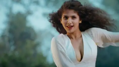 Still 2 of Saaree (2025) WEB-DL [Hindi (DD2.0) & Telugu] 1080p 720p & 480p Dual Audio [x264/10Bit-HEVC]