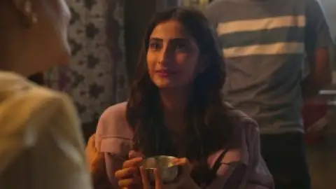 Still 3 of Lukkhe (Season 1) WEB-DL [Hindi (DD5.1)] 4K 1080p 720p & 480p [x264/ESubs] | PrimeVideo Series