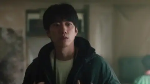Still 1 of Ghost Mansion (2021) WEB-DL [Hindi (DD2.0) & Korean] 1080p 720p & 480p Dual Audio [x264/10Bit-HEVC]