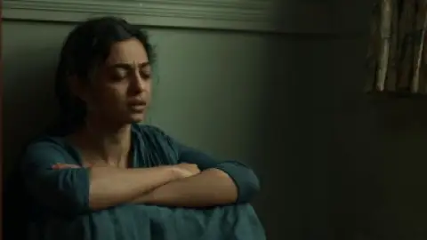 Still 4 of Raat Akeli Hai (2020) WEB-DL [Hindi DD5.1] 1080p 720p & 480p [x264/HEVC]