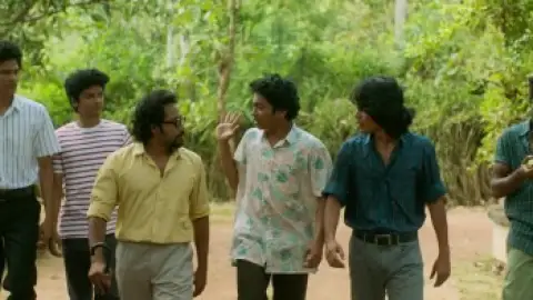 Still 2 of Moonwalk (2025) DS4K WEB-DL [Hindi (DD5.1) & Malayalam] 4K 1080p 720p & 480p Dual Audio [x264/10Bit-HEVC]