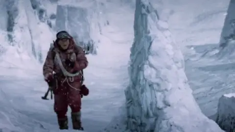 Still 4 of The Climbers (2019) BluRay [Hindi (ORG 5.1) + Chinese] 1080p 720p & 480p Dual Audio [x264/10Bit-HEVC]
