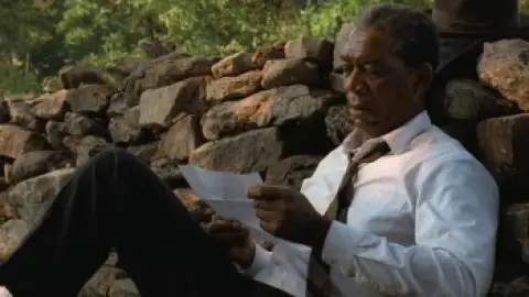 Still 6 of The Shawshank Redemption (1994) BluRay [Hindi (ORG 2.0) & English] 4K 1080p 720p & 480p Dual Audio [x264/10Bit-HEVC]