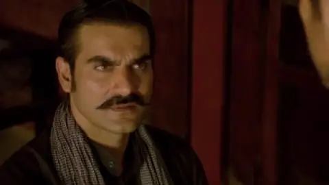 Still 6 of Dabangg (2010) BluRay [Hindi DD5.1] 1080p 720p & 480p [x264/HEVC]
