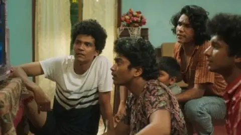 Still 1 of Moonwalk (2025) DS4K WEB-DL [Hindi (DD5.1) & Malayalam] 4K 1080p 720p & 480p Dual Audio [x264/10Bit-HEVC]