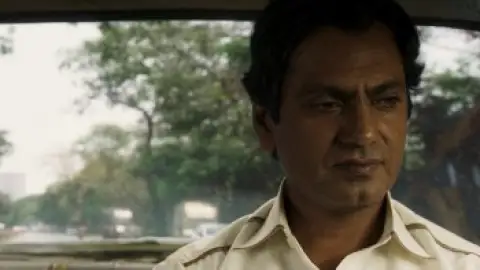 Still 6 of Photograph (2019) WEB-DL [Hindi DD5.1] 4K 1080p 720p & 480p [x264/HEVC]