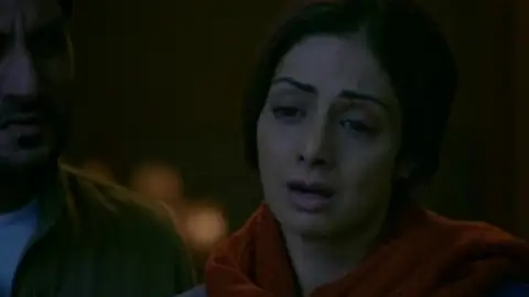Still 5 of Mom (2017) BluRay [Hindi DD5.1] 1080p 720p & 480p [x264/HEVC]
