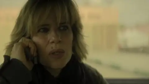 Still 2 of The Negotiator (2025) BluRay [Hindi (DD5.1) & Italian] 4K 1080p 720p & 480p Dual Audio [x264/10Bit-HEVC]