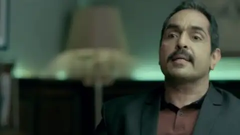 Still 6 of Radhe (2021) WEB-DL [Hindi DD5.1] 4K 1080p 720p & 480p [x264/HEVC]