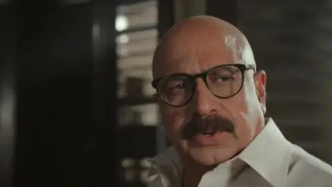Still 4 of Pallichattambi (2026) DS4K WEB-DL [Hindi (DD5.1) & Malayalam] 4K 1080p 720p & 480p Dual Audio [x264/10Bit-HEVC]