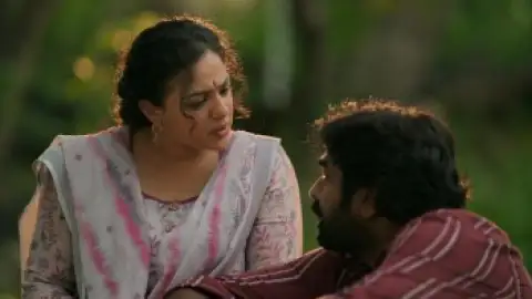 Still 2 of Thalaivan Thalaivii (2025) WEB-DL [Hindi (DD5.1) & Tamil] 4K 1080p 720p & 480p Dual Audio [x264/10Bit-HEVC]