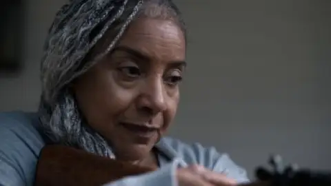 Still 4 of Ruth & Boaz (2025) WEB-DL [Hindi (DD5.1) & English] 1080p 720p & 480p Dual Audio [x264/ESubs]