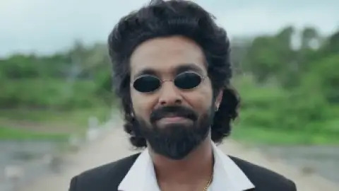 Still 1 of Happy Raj (2026) DS4K WEB-DL [Hindi (DD5.1) & Tamil] 4K 1080p 720p & 480p Dual Audio [x264/10Bit-HEVC]