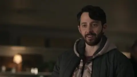 Still 4 of The Glass Dome (Season 1) WEB-DL [Hindi (DD 5.1) & English] 1080p 720p & 480p x264 Dual Audio DD5.1 | NF Series