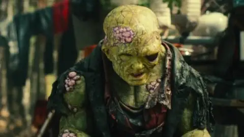 Still 5 of The Toxic Avenger (2023) BluRay [Hindi (DD5.1) & English] 4K 1080p 720p & 480p Dual Audio [x264/10Bit-HEVC]