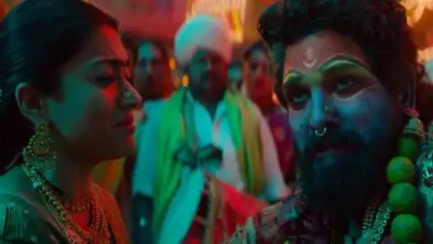 Still 5 of Pushpa 2: The Rule RELOADED (2024) WEB-DL [Hindi (ORG 5.1) & Telugu] 4K 1080p 720p & 480p Dual Audio [x264/10Bit-HEVC] | [NETFLiX]