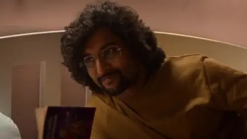 Still 3 of Hi Nanna (2023) WEB-DL [Hindi (ORG DD5.1) & Telugu] 1080p 720p & 480p Dual Audio [x264/10Bit-HEVC] HD