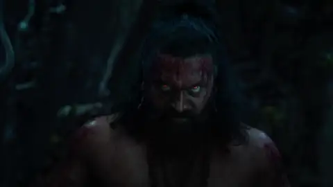 Still 6 of Kantara – A Legend Chapter: 1 (2025) DS4K WEB-DL [Hindi (DD5.1) & Kannada] 4K 1080p 720p & 480p [x264/10Bit-HEVC]