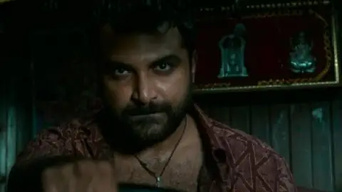 Still 3 of Gangs of Godavari (2024) UNCUT WEB-DL [Hindi (ORG 5.1) & Telugu] 1080p 720p & 480p Dual Audio [x264/10Bit-HEVC]