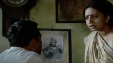Still 2 of Malamaal Weekly (2006) WEB-DL [Hindi DD2.0] 1080p 720p & 480p [x264/HEVC]