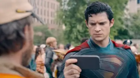 Still 5 of Superman (2025) iMAX DS4K WEB-DL [Hindi (DD5.1) & English] 4K 1080p 720p & 480p Dual Audio [x264/10Bit-HEVC]