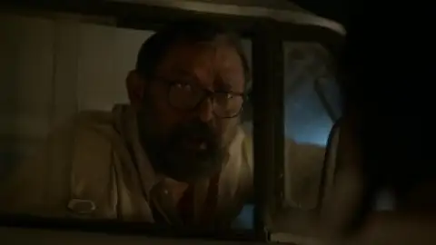 Still 4 of Suzhal – The Vortex (Season 2) WEB-DL [Hindi (ORG 5.1) & Tamil] 1080p 720p & 480p [x264/HEVC] | [ALL Episodes] | PrimeVideo Series