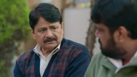 Still 8 of Panchayat (Season 4) WEB-DL [Hindi DD5.1] 4K 1080p 720p & 480p [x264/HEVC] HD | ALL Episodes [PrimeVideo Series]
