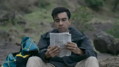 Still 8 of Aspirants (Season 3) WEB-DL [Hindi DD5.1] 4K 1080p 720p & 480p [x264/HEVC] HD | ALL Episodes [PrimeVideo Series]