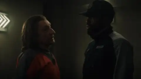 Still 8 of Wonder Man (Season 1) WEB-DL [Hindi (DD5.1) & English] 4K 1080p 720p & 480p [x264/10Bit-HEVC] | [ALL Episodes] | DisneyPlus Series