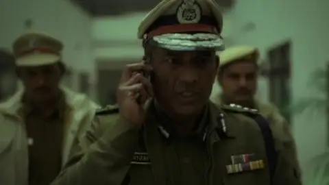 Still 4 of Delhi Crime (Season 2) WEB-DL [Hindi DD5.1] 1080p 720p & 480p [x264/HEVC] | NF Series